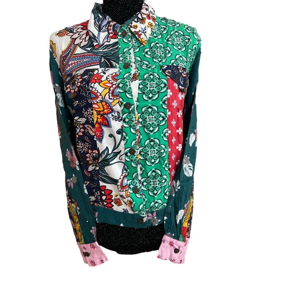 NWT Colorful Lightweight Blouse Loose Fitting Sacred Threads Sz S/M - Picture 2 of 9